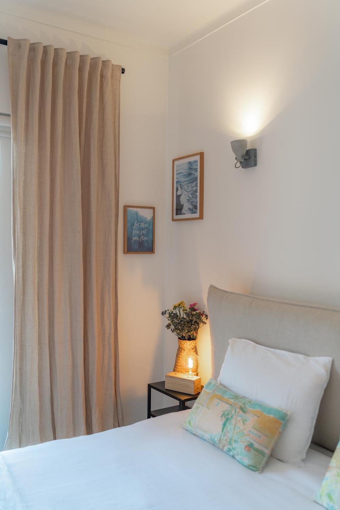 Surf Guesthouse - 7Min Walk To The Beach Pataias Exteriör bild